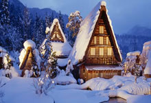 差点又丢！国足后场惊险横传，杨泽翔滑倒被断球.